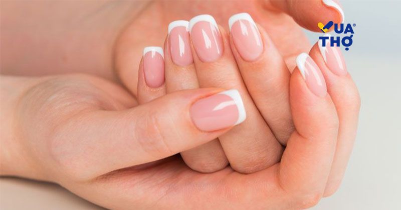 mẫu nail tết đơn giản